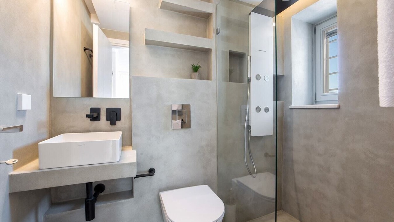 Photo of Bathroom in Paros