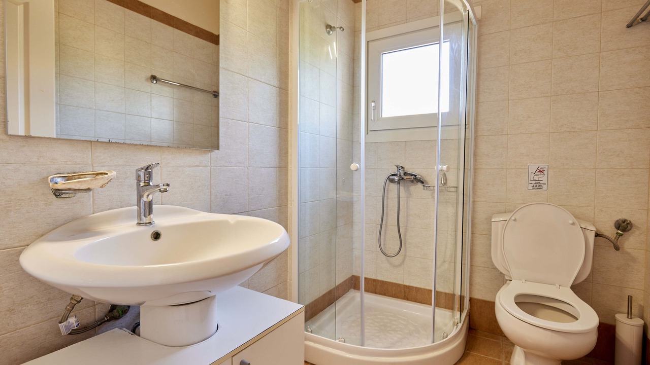 Photo of Bathroom in Prassonissi