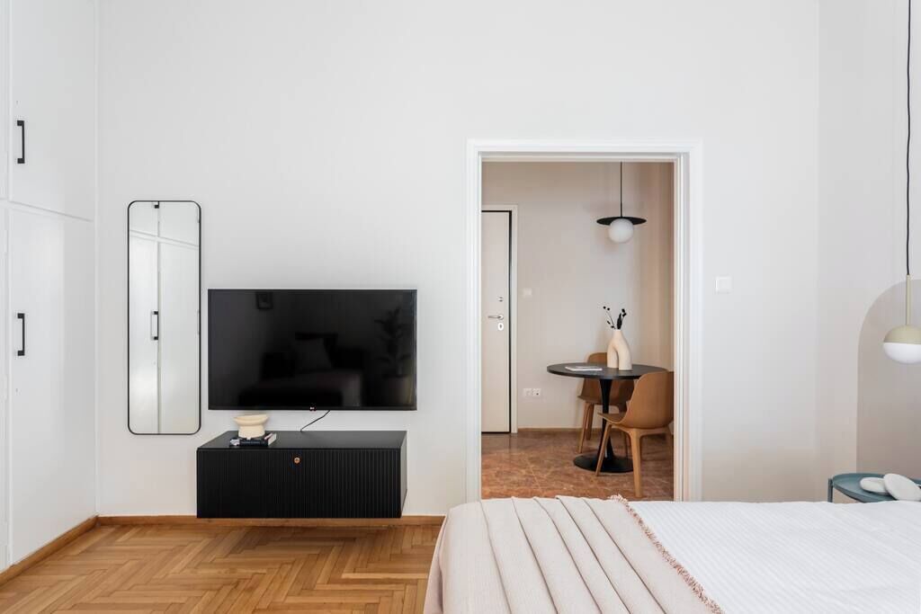 Photo of Bedroom in Exarhia