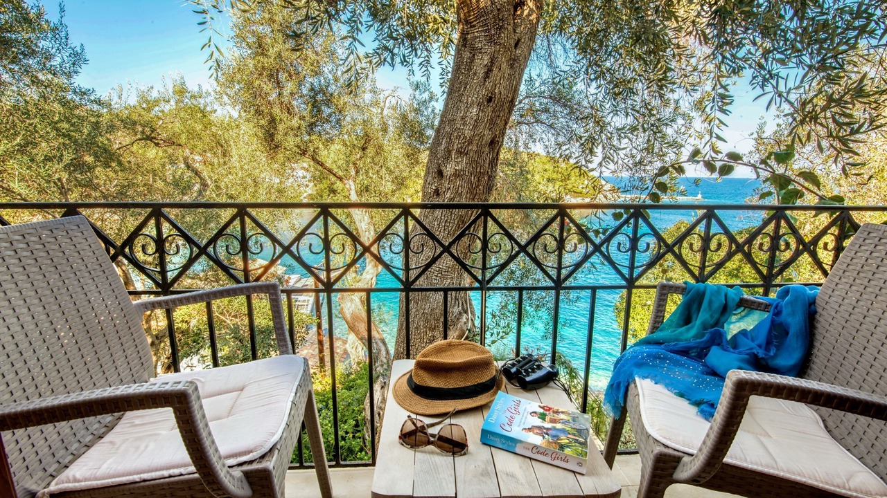 Photo of Patio Balcony in Longos