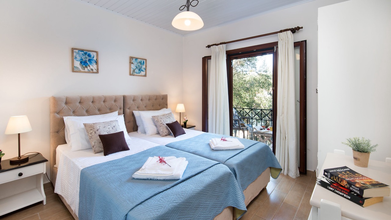 Photo of Patio Balcony in Longos