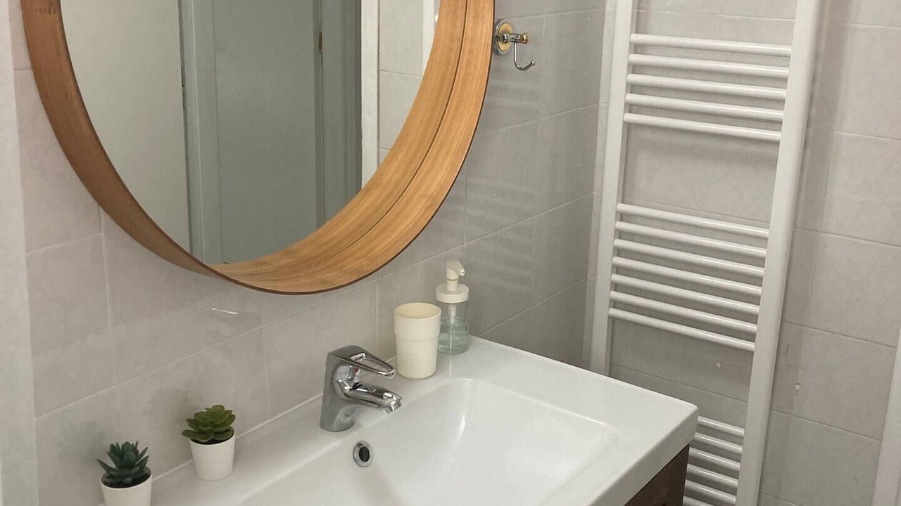 Photo of Bathroom in Mykines