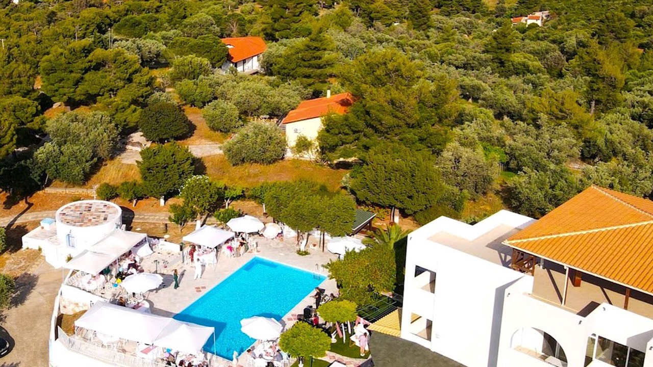 Photo of Outdoor in Sesi