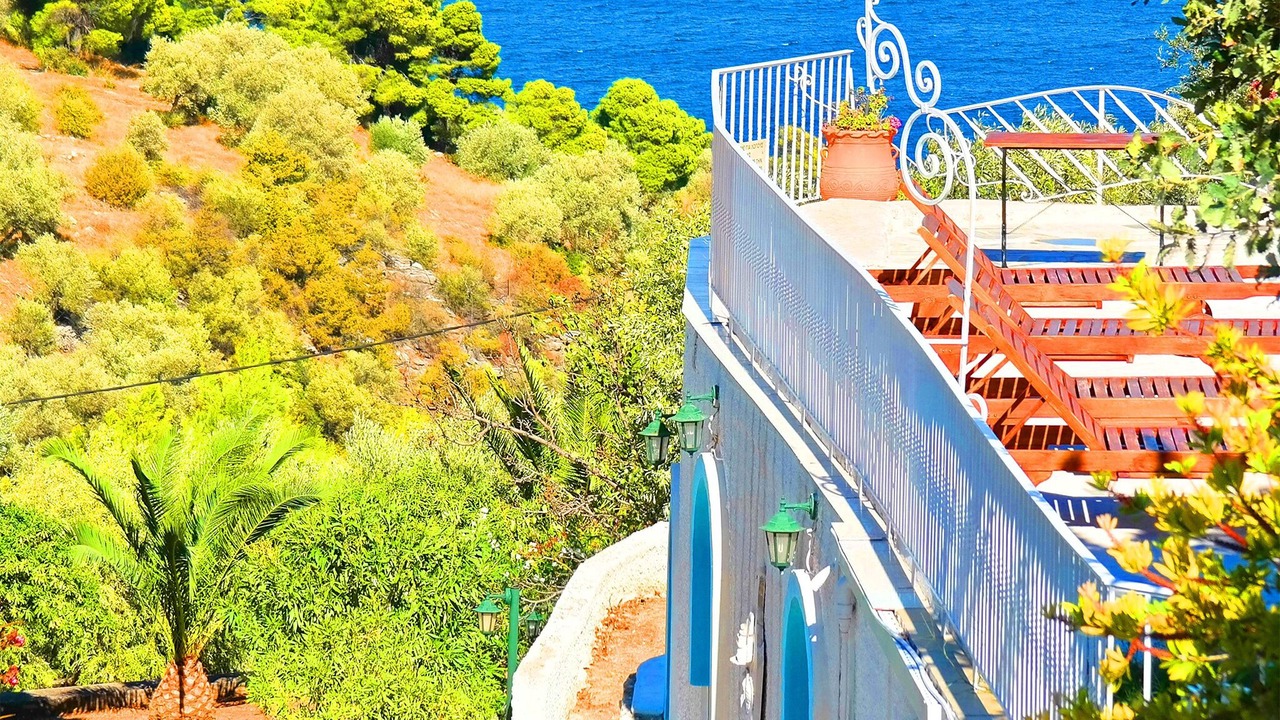 Photo of Outdoor in Sesi