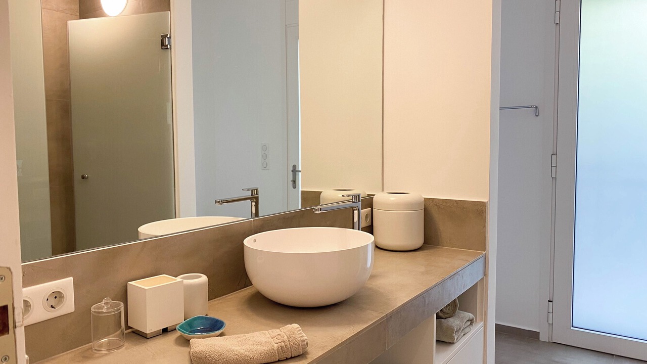 Photo of Bathroom in Evgiros