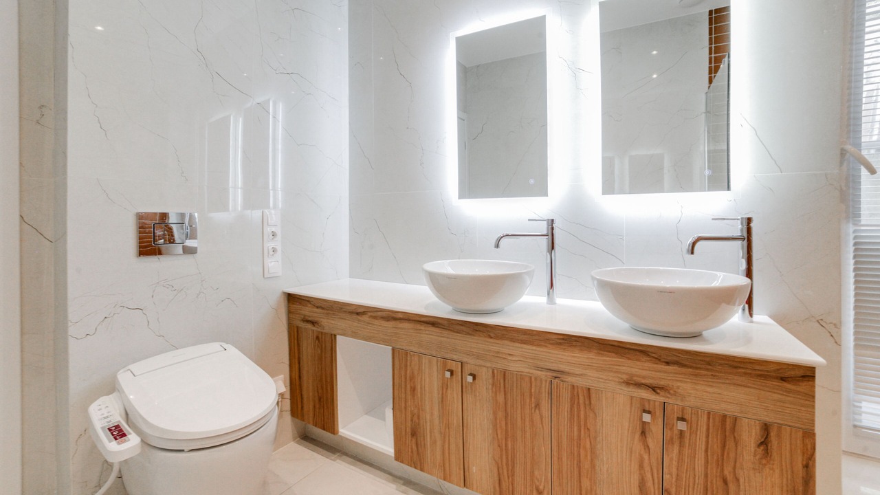 Photo of Bathroom in Spanokhorion