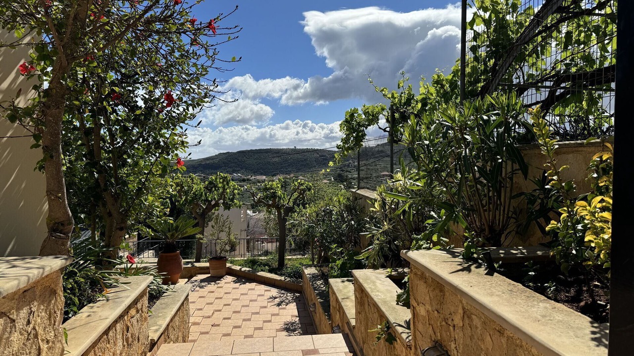Photo of Outdoor in Melissourgio
