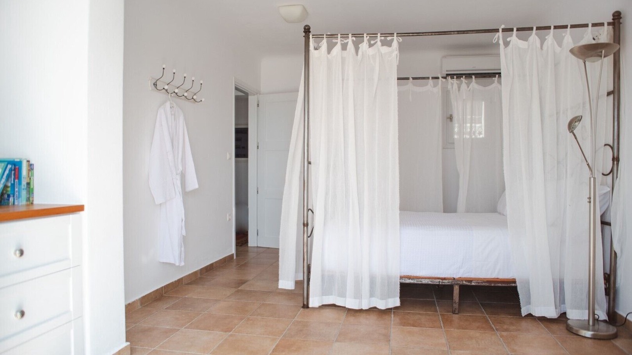 Photo of Bedroom in Mikri Vigla