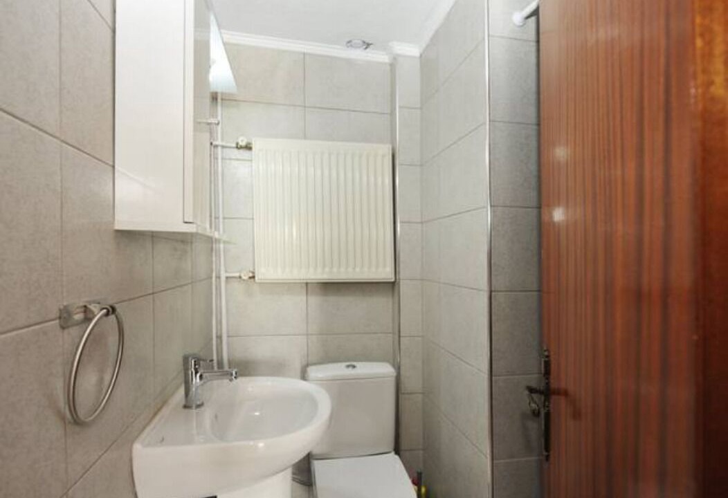 Photo of Bathroom in Flogita