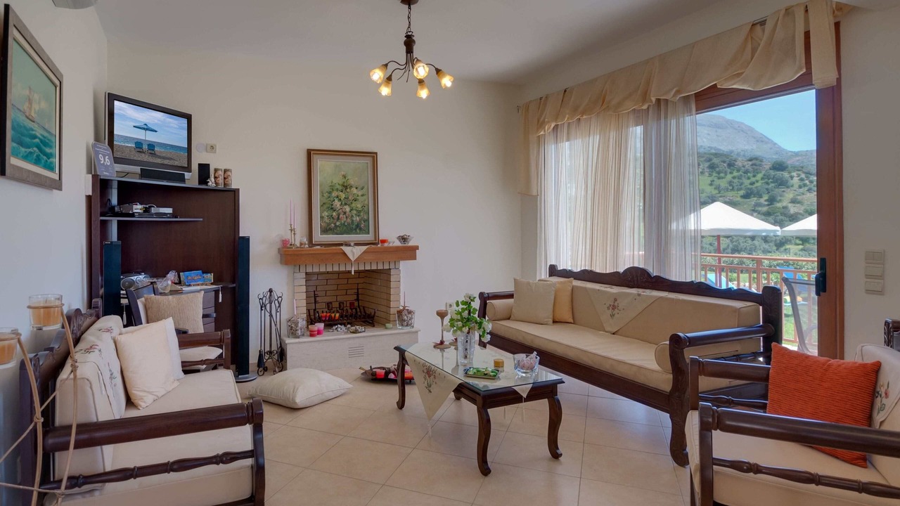 Photo of Livingroom in Triopetra