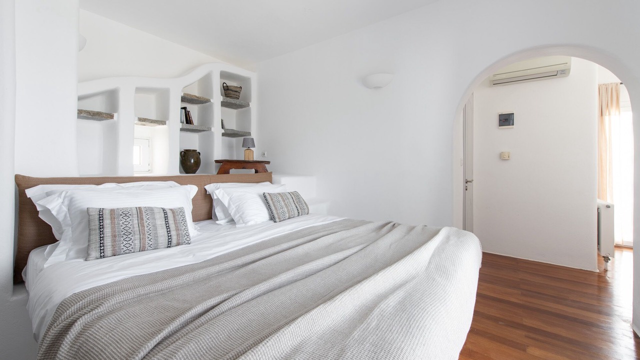 Photo of Bedroom in Paros