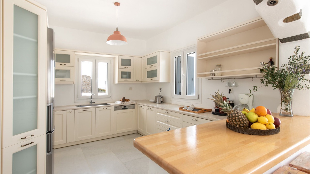 Photo of Kitchen in Paros