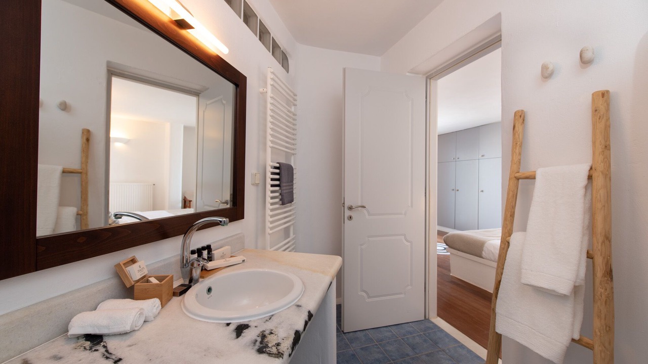 Photo of Bathroom in Paros