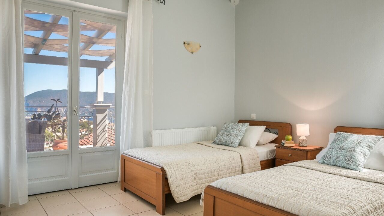 Photo of Bedroom in Katsarata