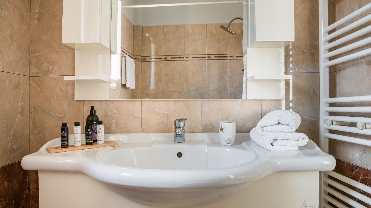 Photo of Bathroom in Katsarata