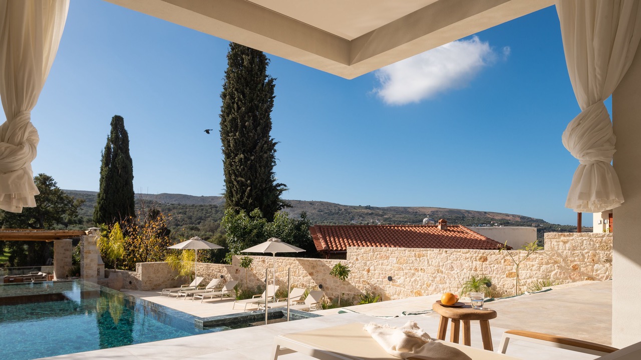 Photo of Outdoor in Mesi