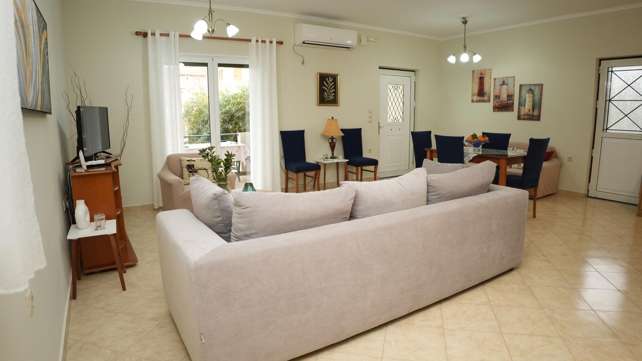 Photo of Livingroom in Kariotai