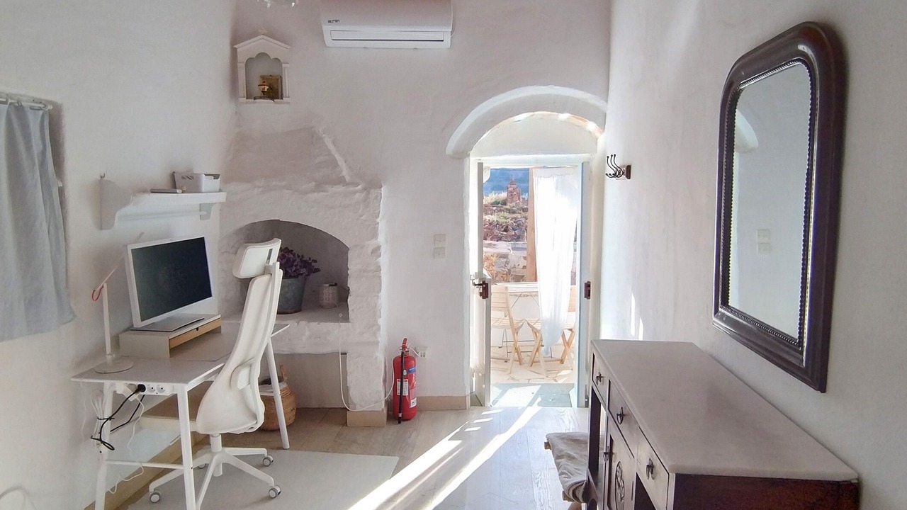 Photo of Bedroom in Kimolos