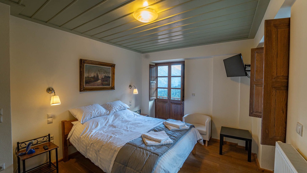 Photo of Bedroom in Karpenisi