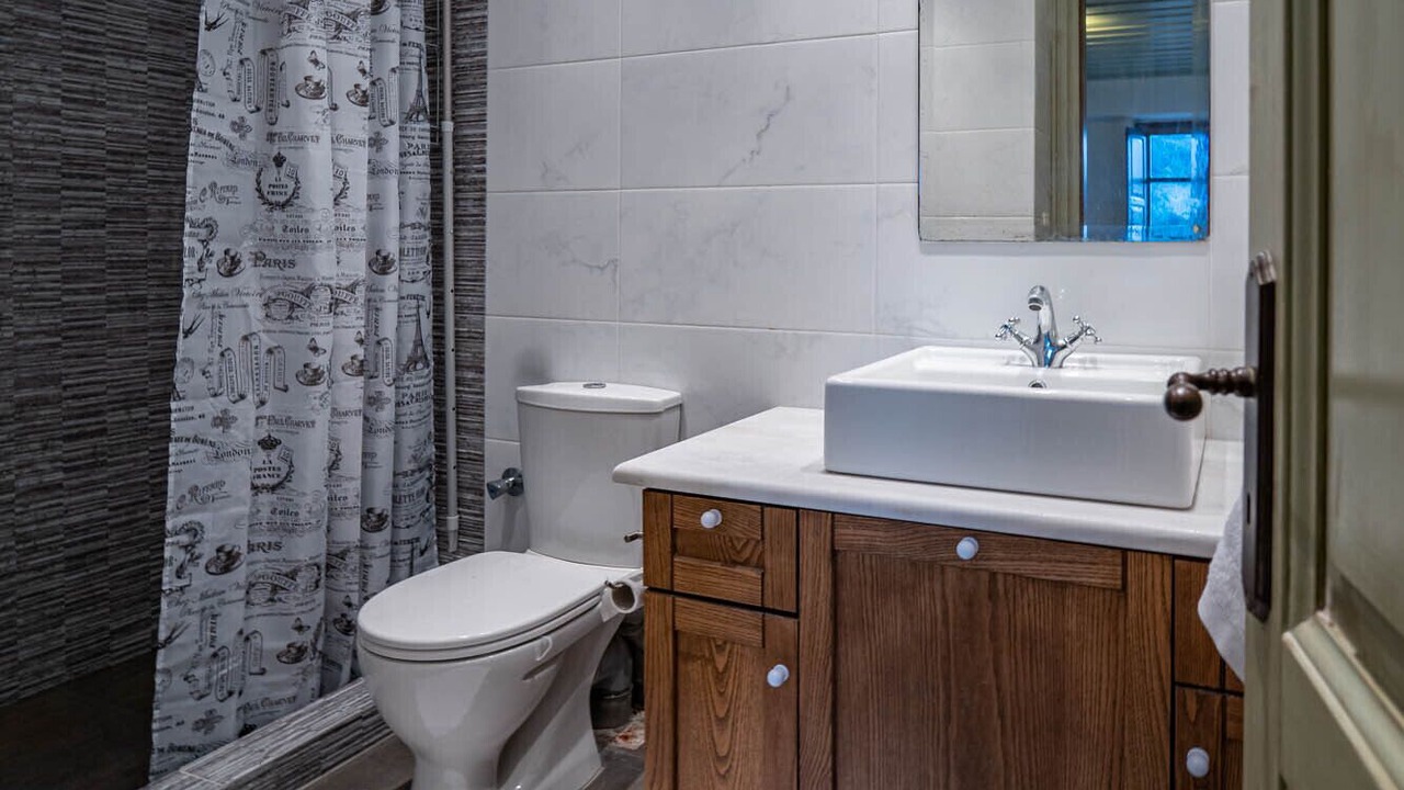 Photo of Bathroom in Karpenisi