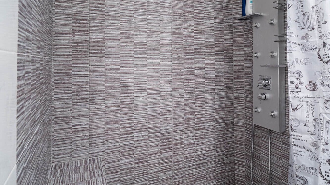 Photo of Bathroom in Karpenisi