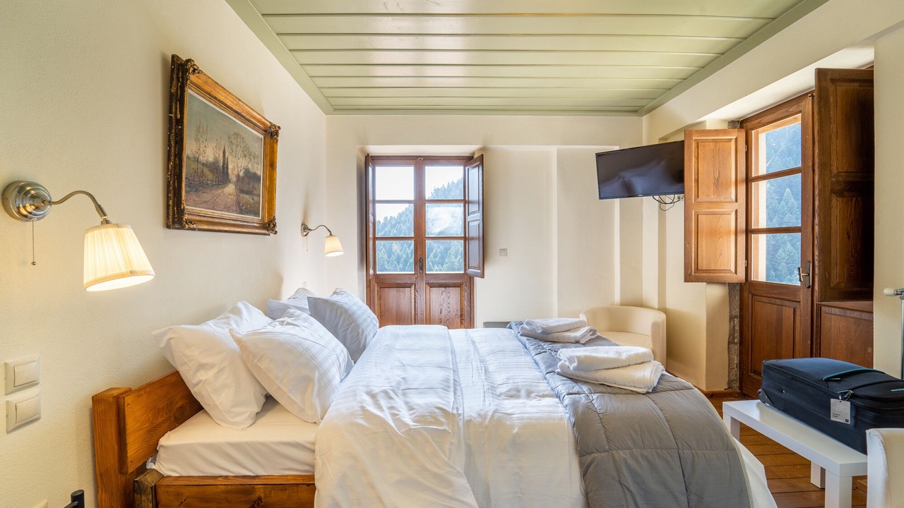 Photo of Bedroom in Karpenisi
