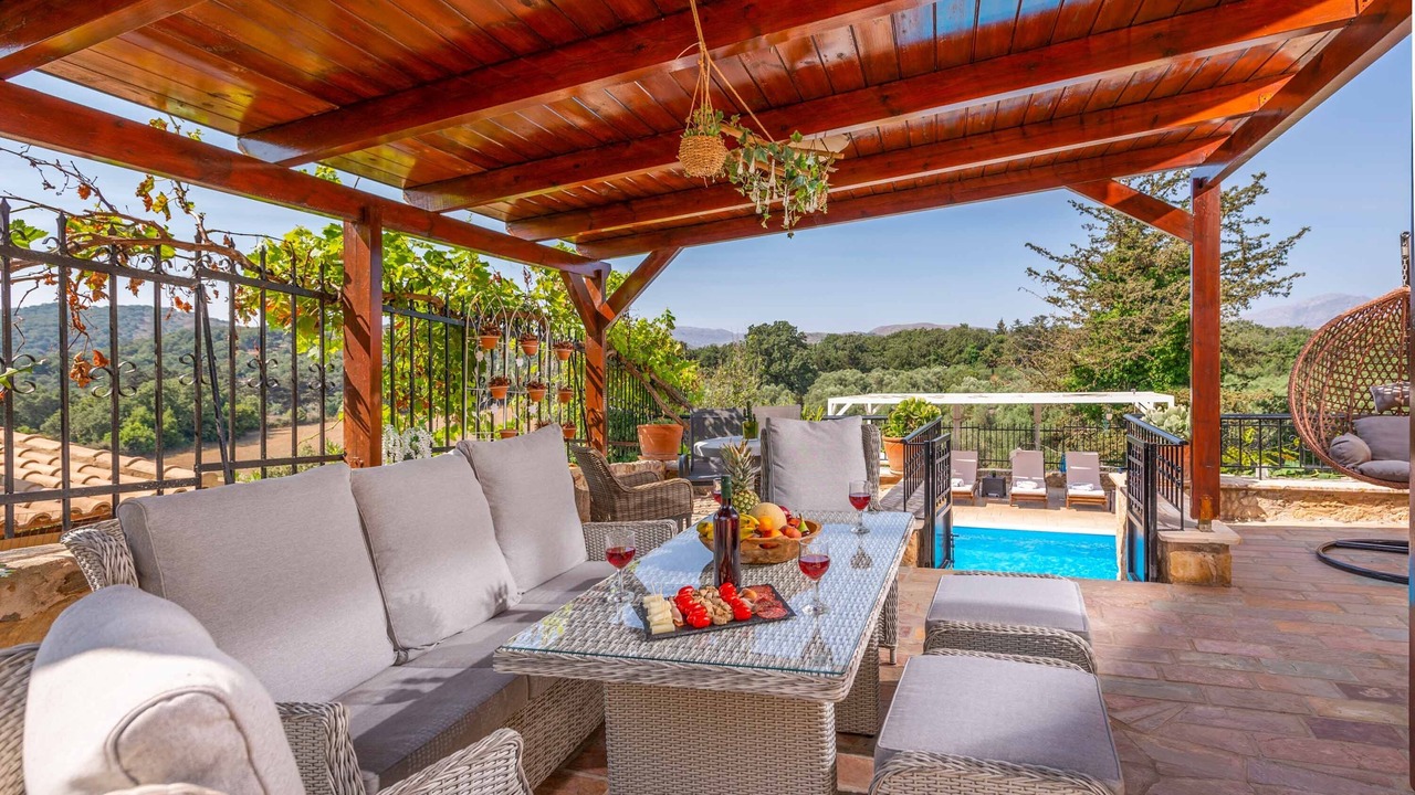 Photo of Outdoor in Monopari
