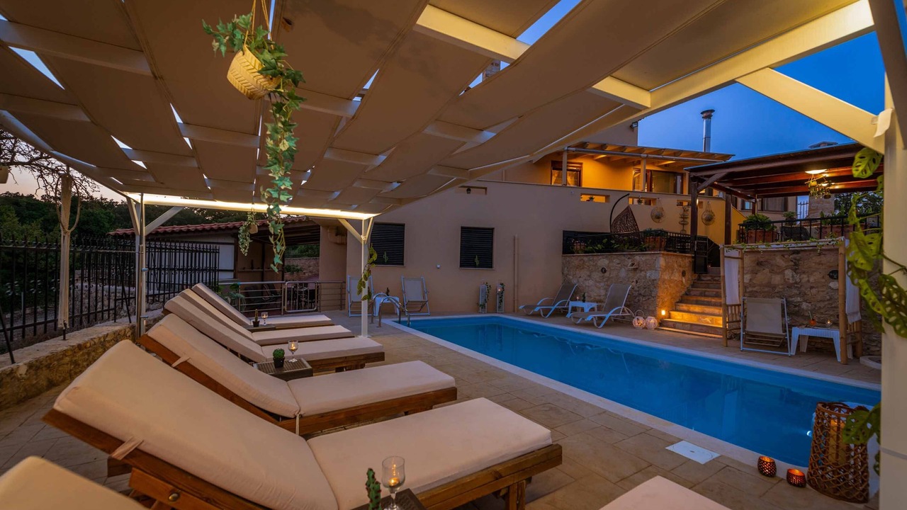 Photo of Outdoor in Monopari