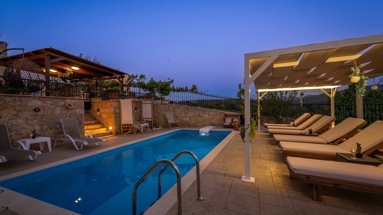 Photo of Outdoor in Monopari