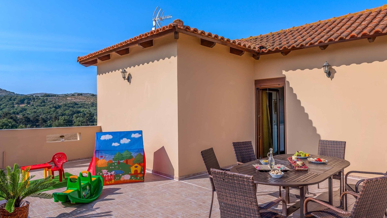 Photo of Outdoor in Monopari