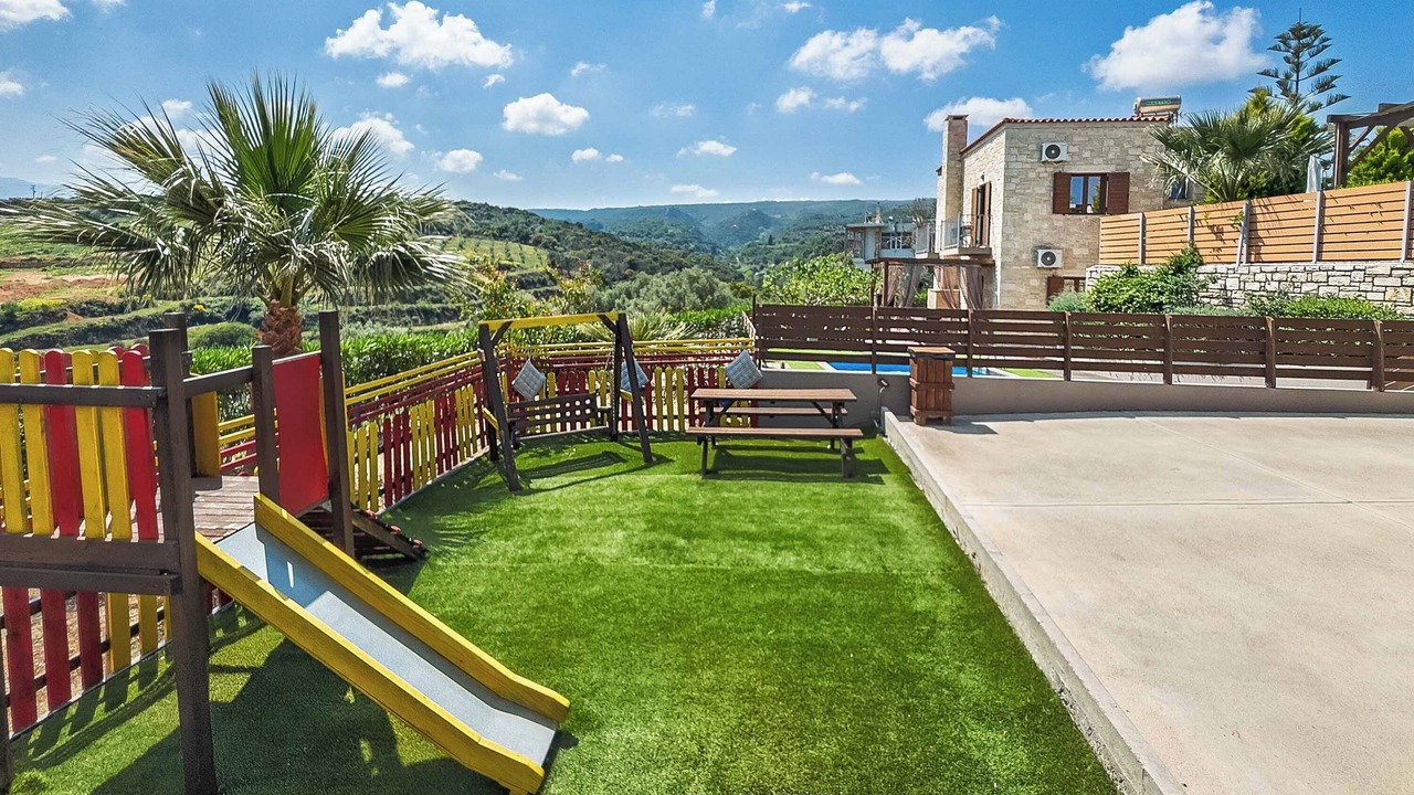 Photo of Patio Balcony in Kirianna