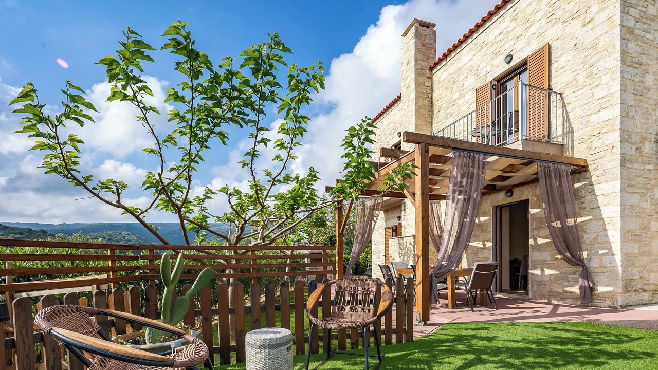 Photo of Patio Balcony in Kirianna