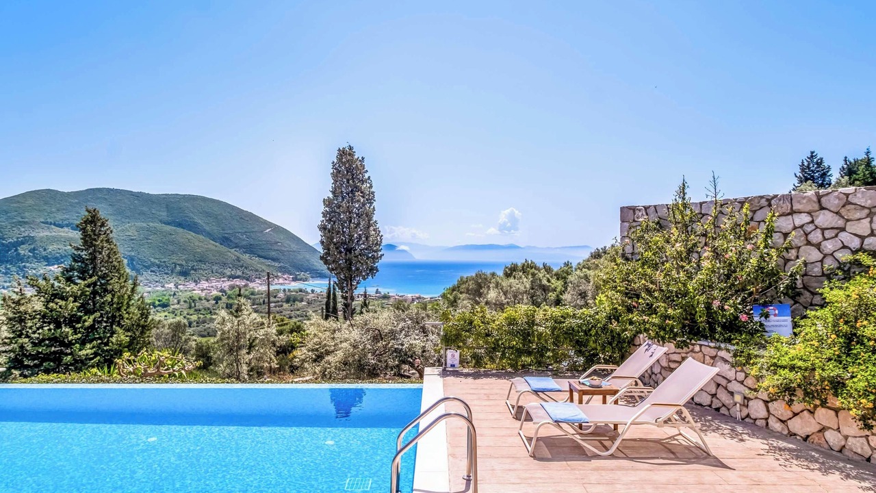 Photo of Outdoor in Evgiros
