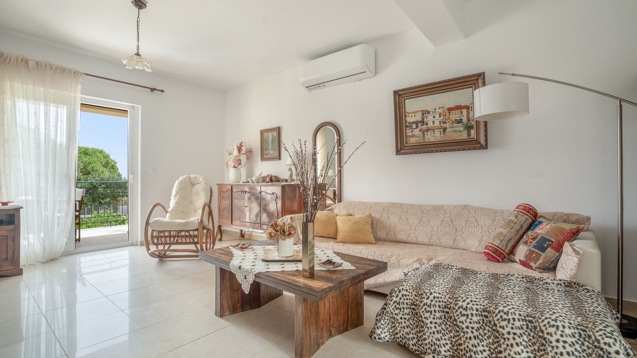 Photo of Livingroom in Spartia