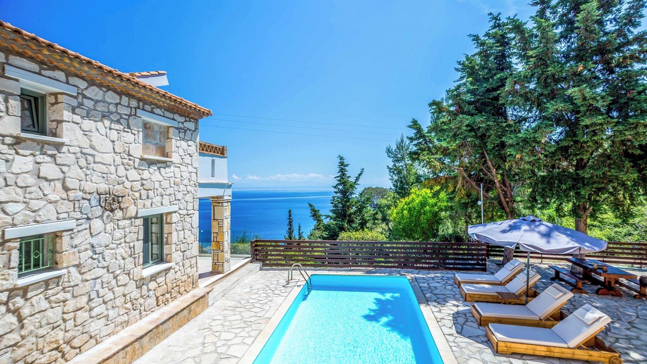 Photo of Outdoor in Xirokastello