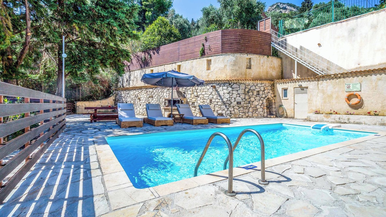 Photo of Outdoor in Xirokastello