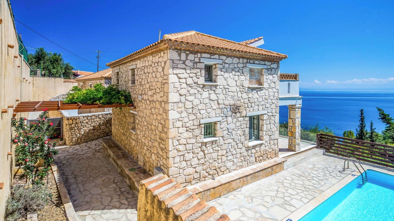 Photo of Outdoor in Xirokastello
