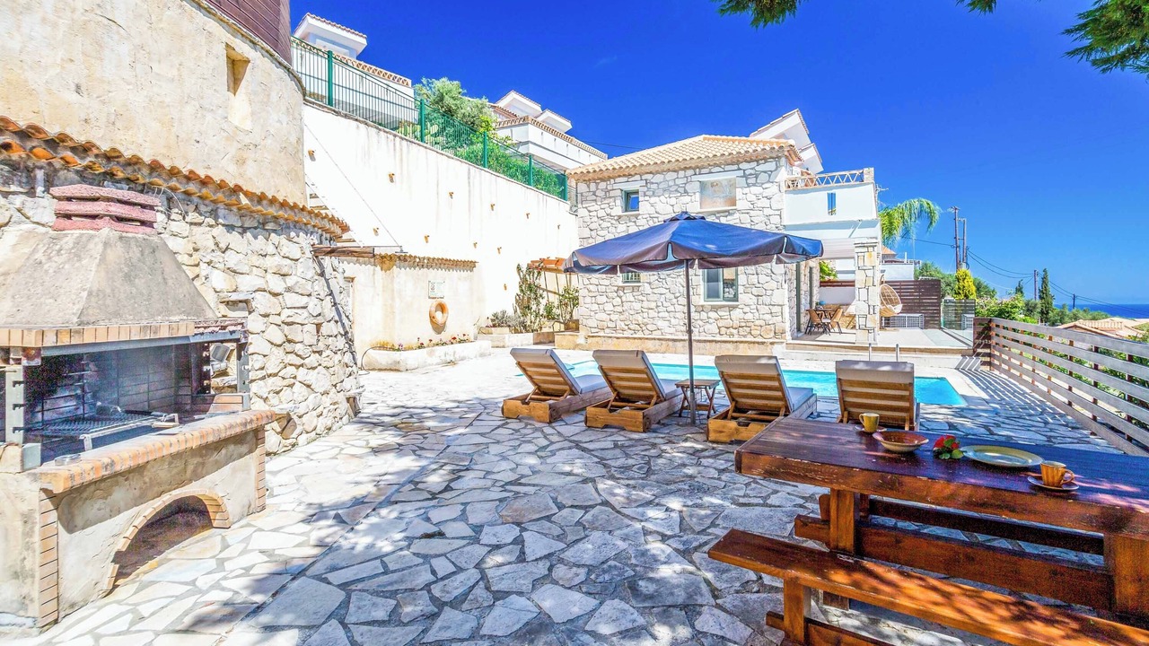 Photo of Outdoor in Xirokastello