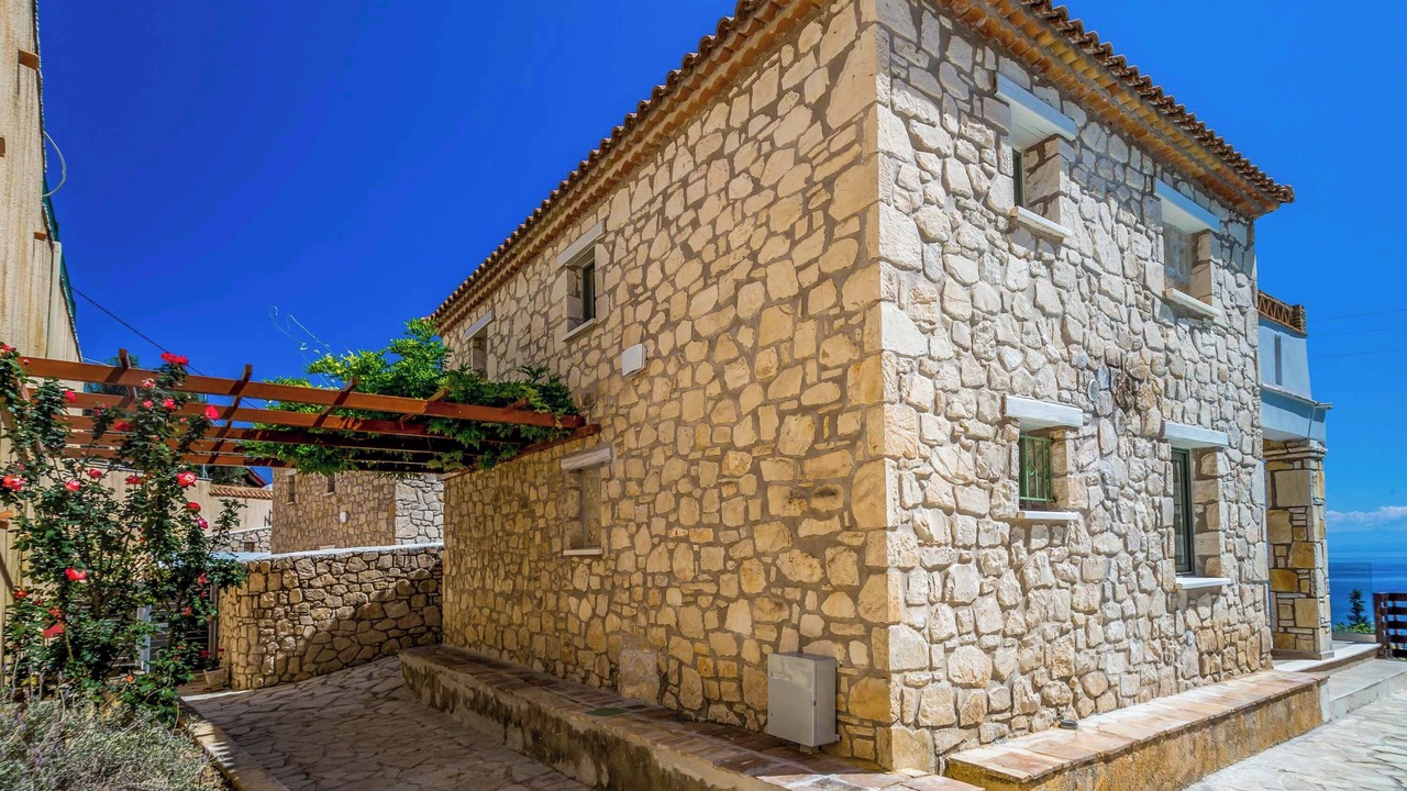 Photo of Outdoor in Xirokastello