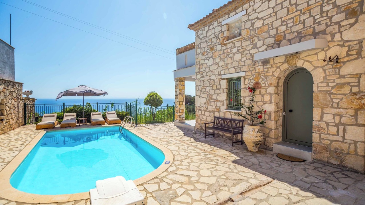 Photo of Outdoor in Xirokastello
