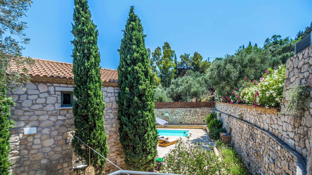 Photo of Outdoor in Xirokastello