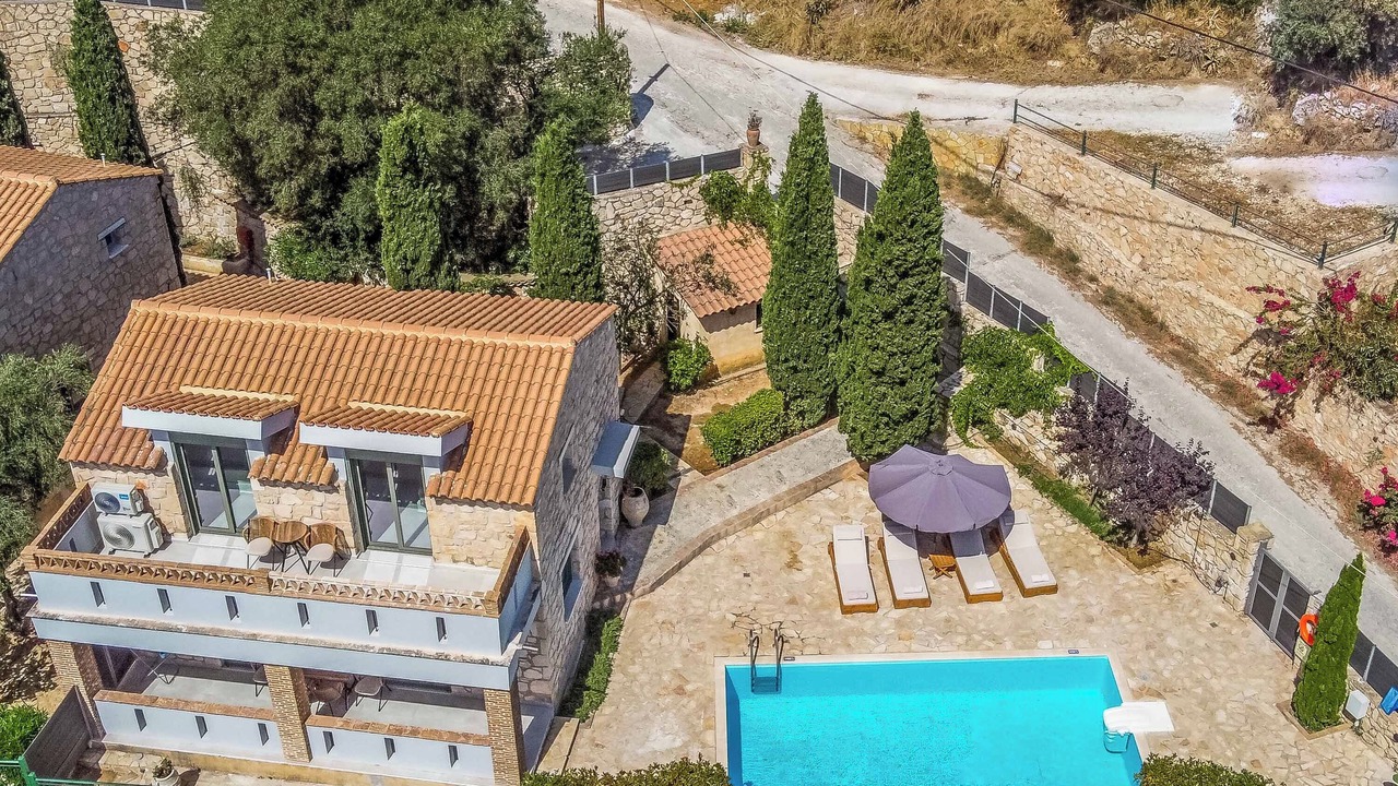 Photo of Outdoor in Xirokastello