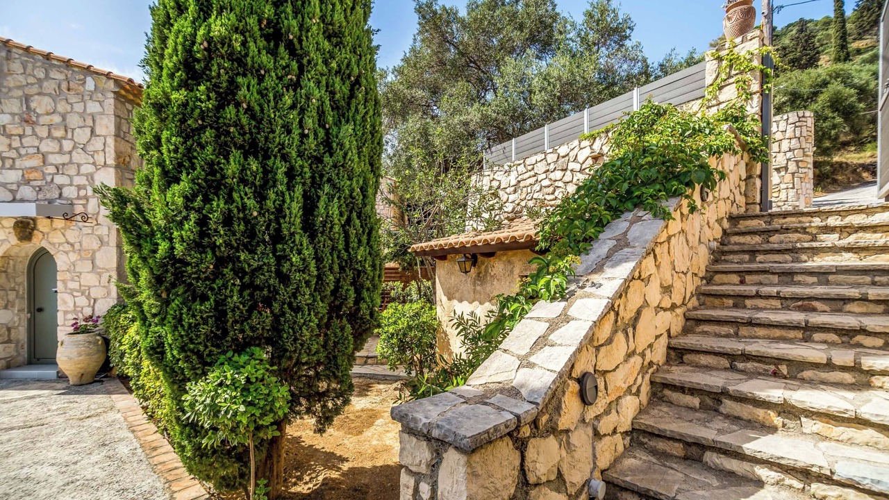 Photo of Outdoor in Xirokastello