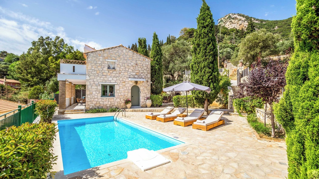 Photo of Outdoor in Xirokastello