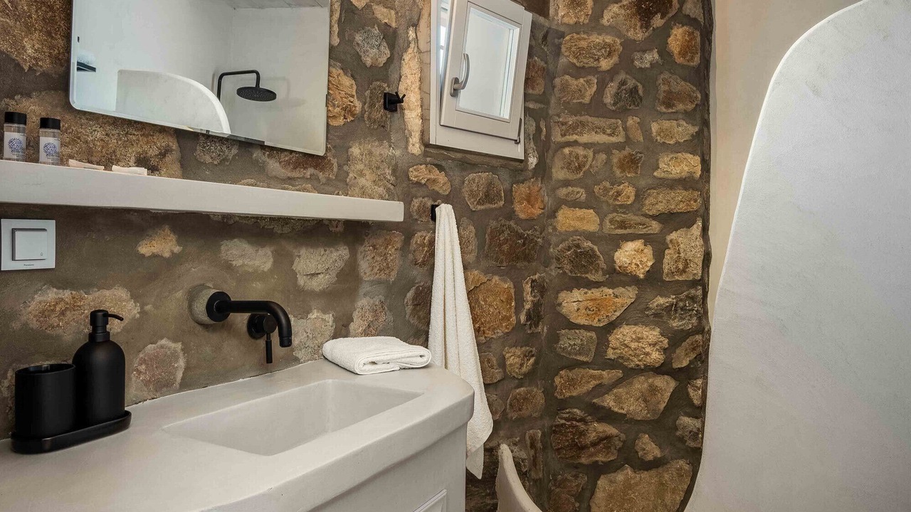 Photo of Bathroom in Serifos