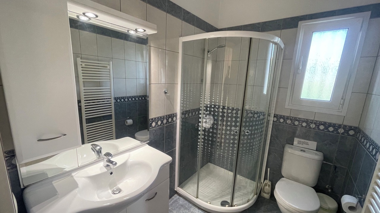 Photo of Bathroom in Lakithra