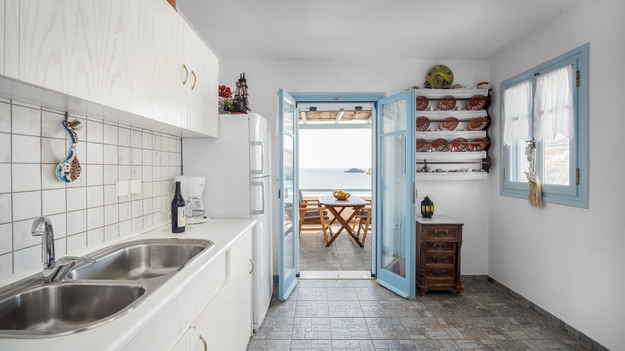 Photo of Kitchen in Serifos