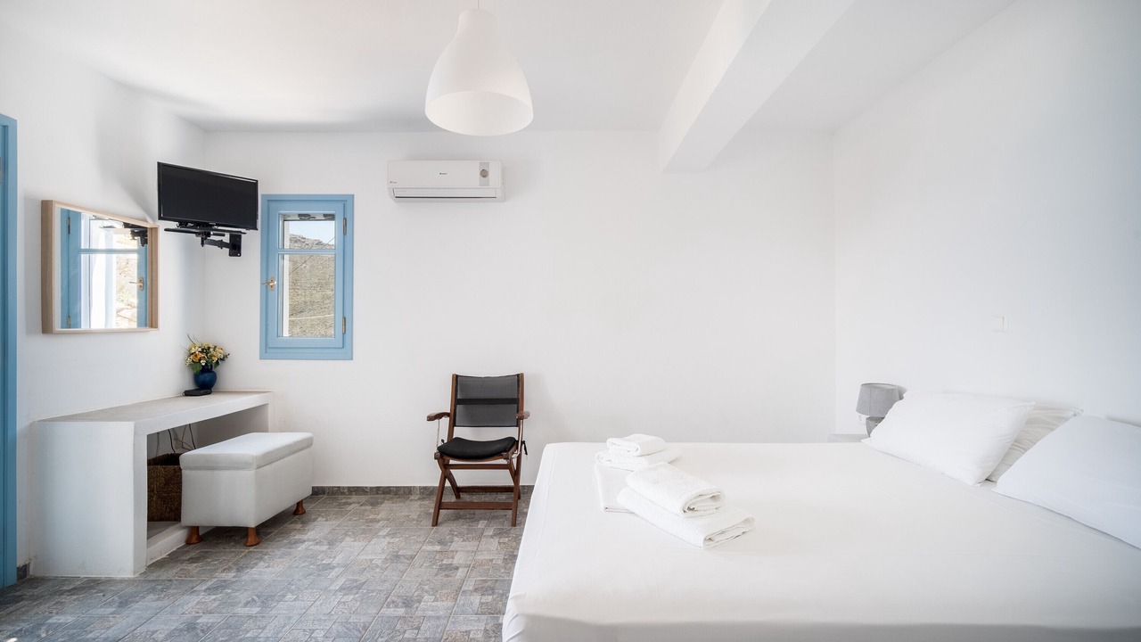 Photo of Bedroom in Serifos