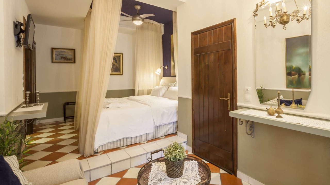 Photo of Bedroom in Paradhisos