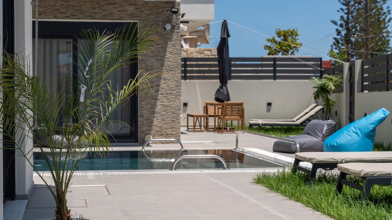 Photo of Patio Balcony in Gournai